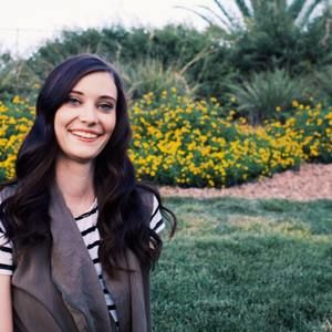 Meet your Posher, Hayley